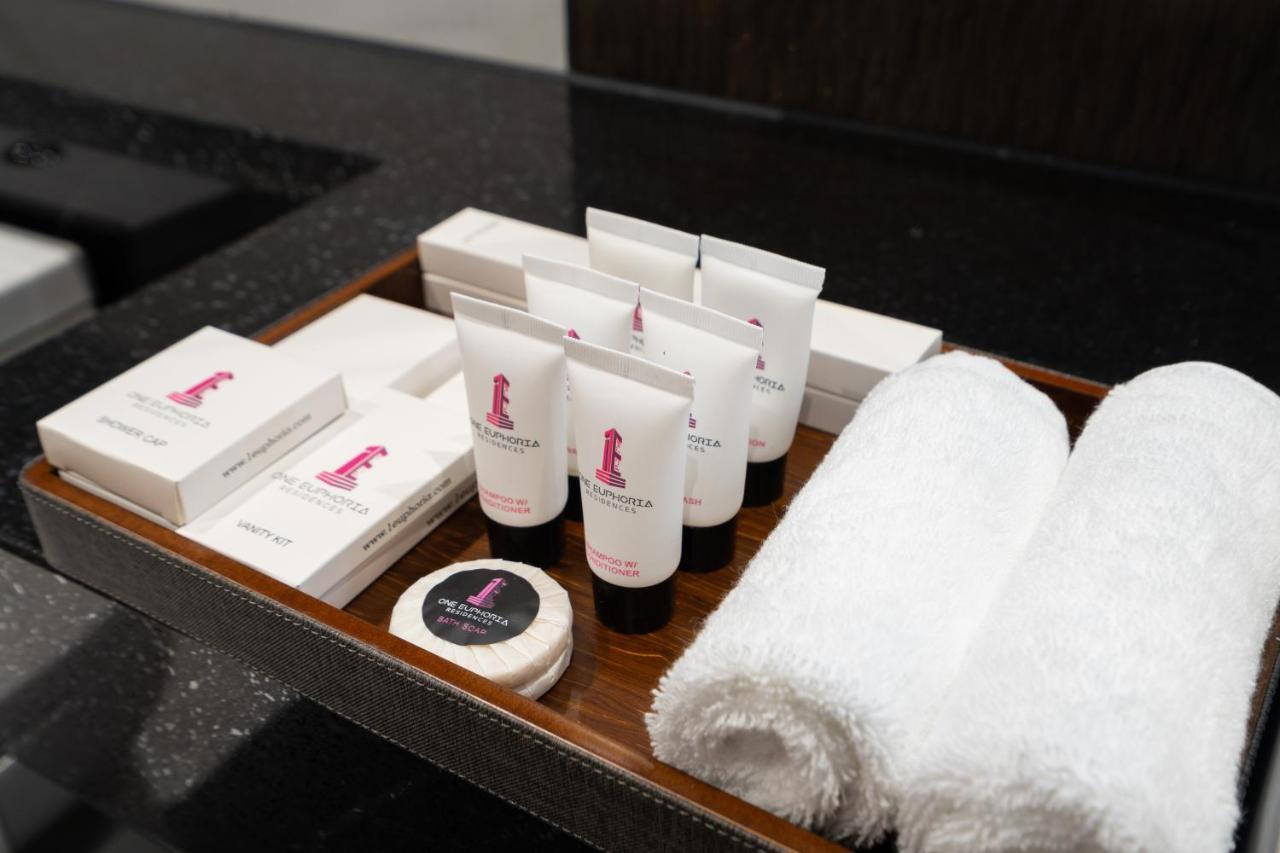 One Euphoria Luxe Hotel Angeles Dış mekan fotoğraf