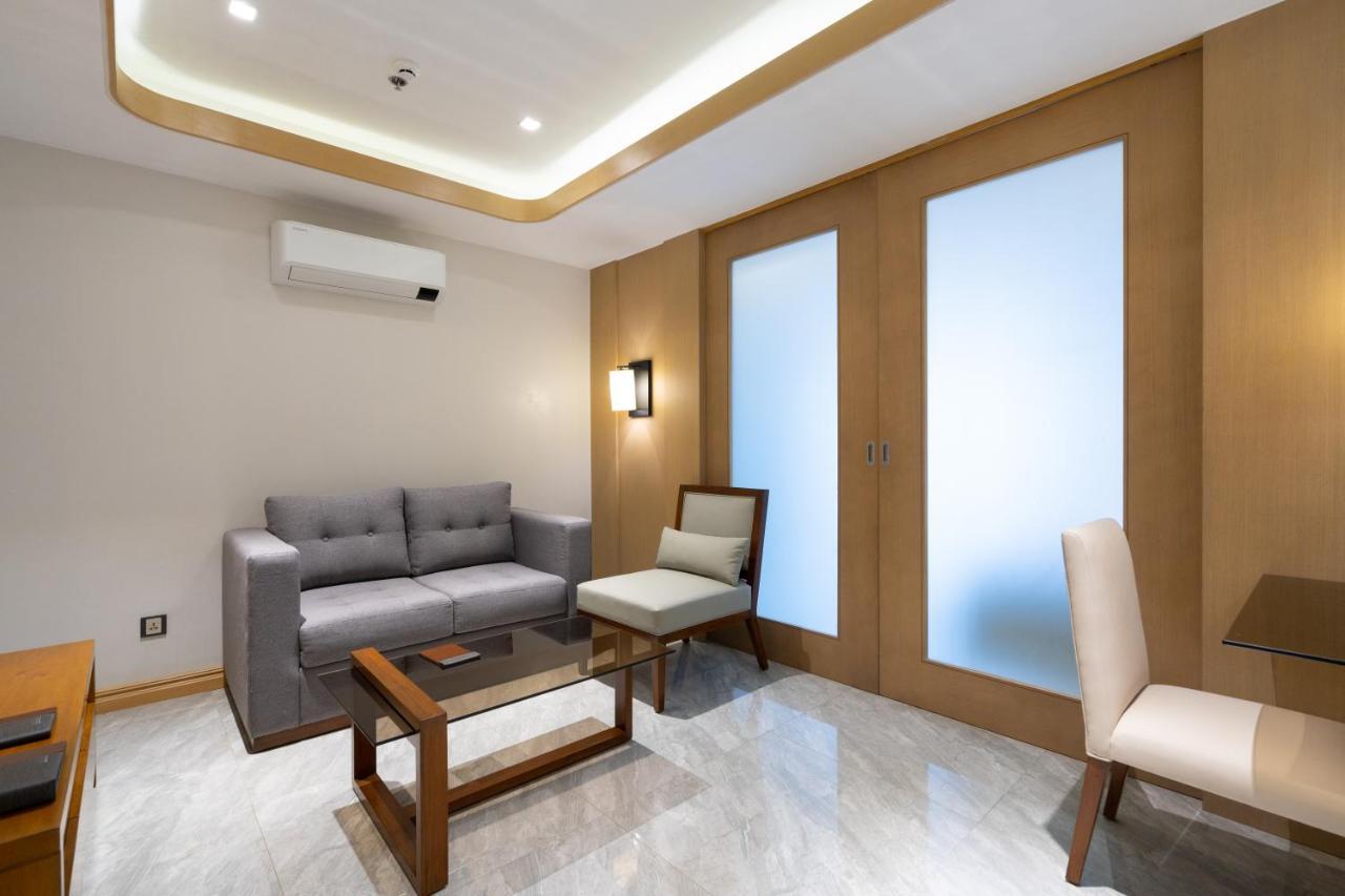 One Euphoria Luxe Hotel Angeles Dış mekan fotoğraf